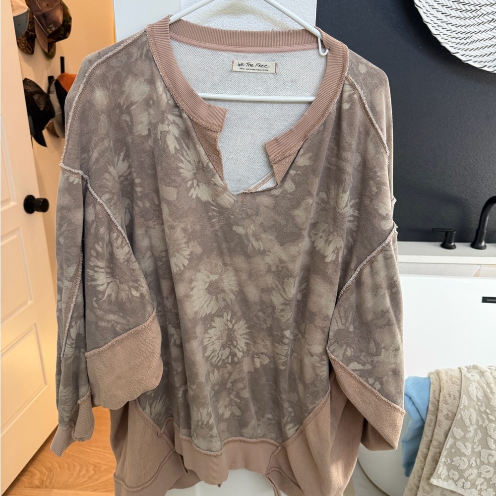 We The Free Floral Beige Sweatshirt